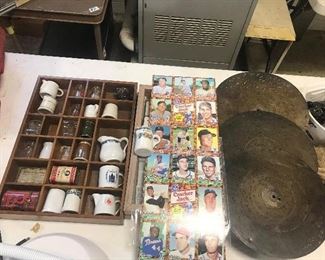The RR Pullman 'Tree" creamer and an additional asst of coffee creamers, Cracker Jacks American and National League Base Ball All Star 2 uncut panels, Symphonion metal 'record' disks