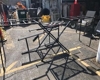 The Lee unlimited power bench w/ additional 10 to 12 feet extensions. Great tool for cutting wood!