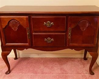 $195
Queen Anne and shell front sideboard
 • 35high 50wide 17 deep