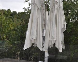 DOUBLE UMBRELLA. ORIGINAL CAST WAS OVER $30000