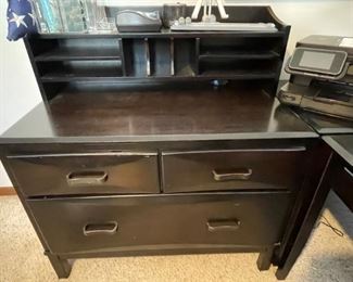 File cabinet of Corner Desk