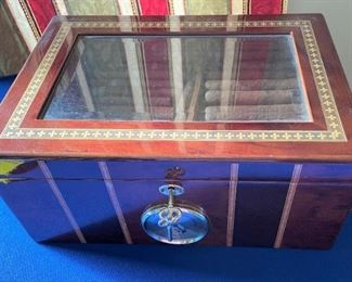 Humidor w/cigars