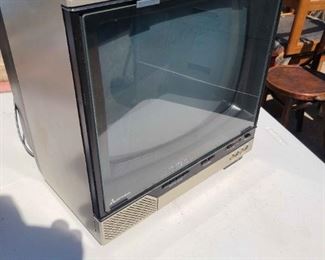 Mitsubishi Analog Video Monitor