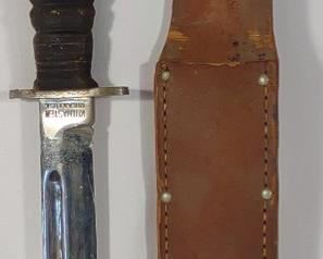Vintage Kutmaster Fixed Blade Knife w/ Sheath