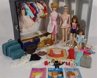 Vintage Barbie Doll Lot w/ Accessories & Case