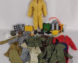 Vintage GI Joe Talking Action Figure w/ Clothing