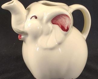 Vintage Shawnee Pottery Elephant Creamer