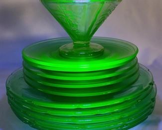 12 pc. Uranium Glass Plates, Saucers & Sherbet