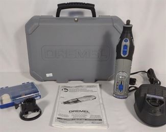 Dremel 8220 12V Lithium ION Powered Tool Set