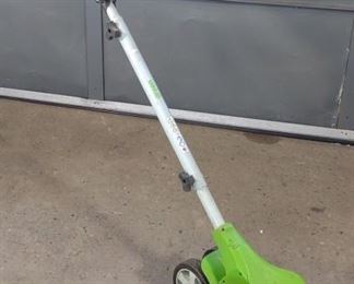 Greenworks 12 amp electric corded Edger (Works)
