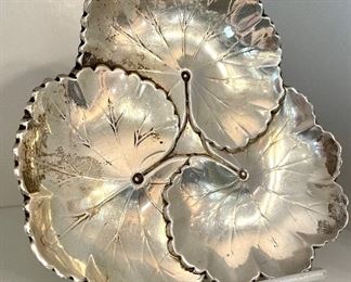 $280 Sterling silver leaf dish. 7 x 7