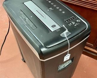 SOLD - $50 Paper shredder, also shreds CDs and credit cards!