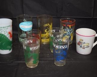 Lot 682 9 glasses