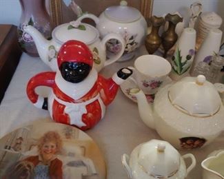 Tea pots