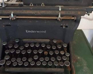 This Underwood typewriter needs to be saved - a project piece. 
