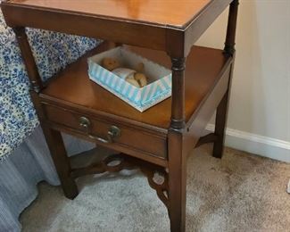 Modern Mahogany End Table 