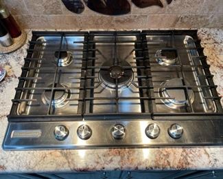 KitchenAid gas stovetop