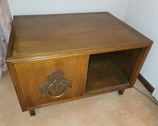Coffee table cabinet/TV stand 34"w x 25" x 21"h. 