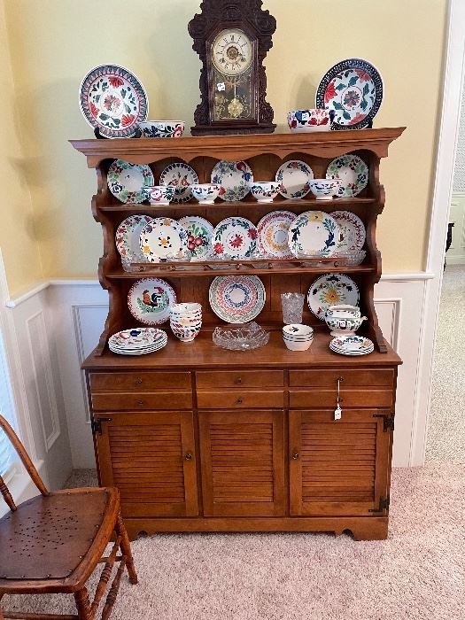 Stick spatter, Maple Hutch