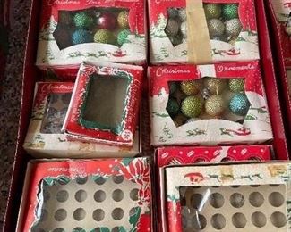 Antique & Vintage Christmas