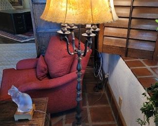 Great 4 arm iron lamp with hide shade