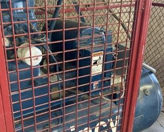 QUINCY INDUSTRIAL 10HP AIR COMPRESSOR