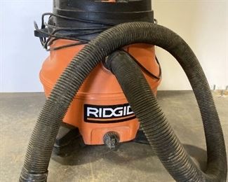RIDGID SHOP VAC WITH HOSE