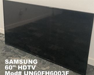 SAMSUNG 60" HDTV