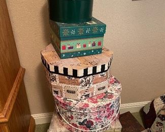 Hat boxes 
