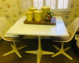 Retro MCM kitchenette