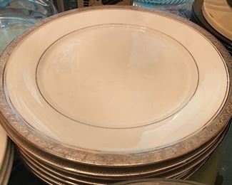 Noritake Crestwood Platinum Dinner Plates