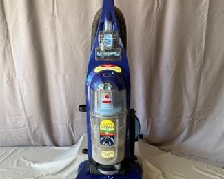 Bissell Vacuum Cleaner
Cannister, retractable cord, upright vac