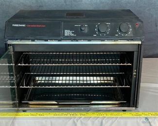 Farberware Convection/Broil Oven
Countertop convection oven