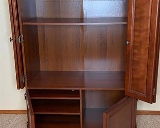Entertainment Armoire
Wood armoire with fold out doors that lay flat to sides when open, Two bottom cabinets. Left cabinet has shelves. Wood is in good shape. Best Buy or Office Depot quality.