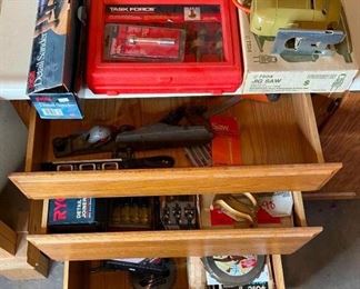 Woodworking Essentials
Black and Decker jigsaw, 16 bit set Forester, planes, Ryobi detail sander, chisels, handsaw, saw guide kit, Ryobi biscuit joiner, circular saw blades, Craftsman router bit and guide, router bit sharpener,