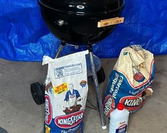 Weber Charcoal Grill
Like new grill with 2 bags of charcoal and lighter fluid