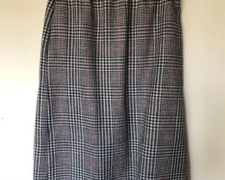 Ladies Skirt