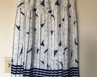 Vintage Ladies Skirt