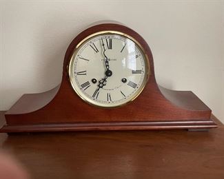 Mantle clock
