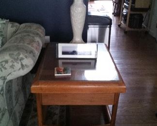 Lane Mid Century End Table with Drawer and glass top $200