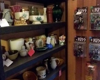 Lots of planters, pottery - McCoy, USA, Haeger, Camark