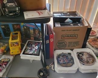 Baseball items - bobble heads-plates, BB card albums