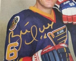 Bret Hull Signed magazine