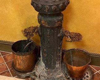 Antique 19th century cast iron large water well/hydrant. Victorian Era