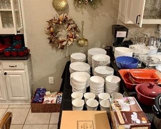 More dishes and kitchenwares