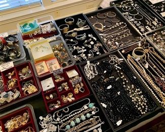All jewelry, money, & valuables are removed from premises after each sale day