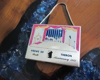 1957 Mardi Gras favor - a compact purse