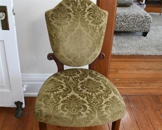 Upholstered Side Chair (Set of FOUR)