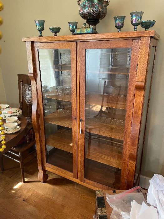 Beautiful Antique China Cabinet