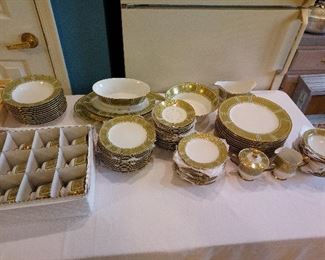 SANGO Villa Medici chine. Very fine decoration